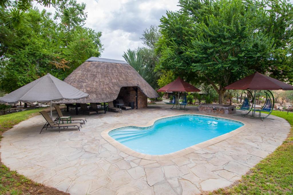 Etusis Lodge Usakos Ngoại thất bức ảnh